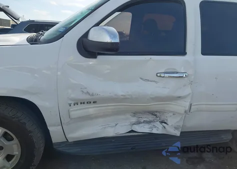 2013 Chevrolet Tahoe Ls z USA, uszkodzony, nr VIN 1GNSCAE05DR282062